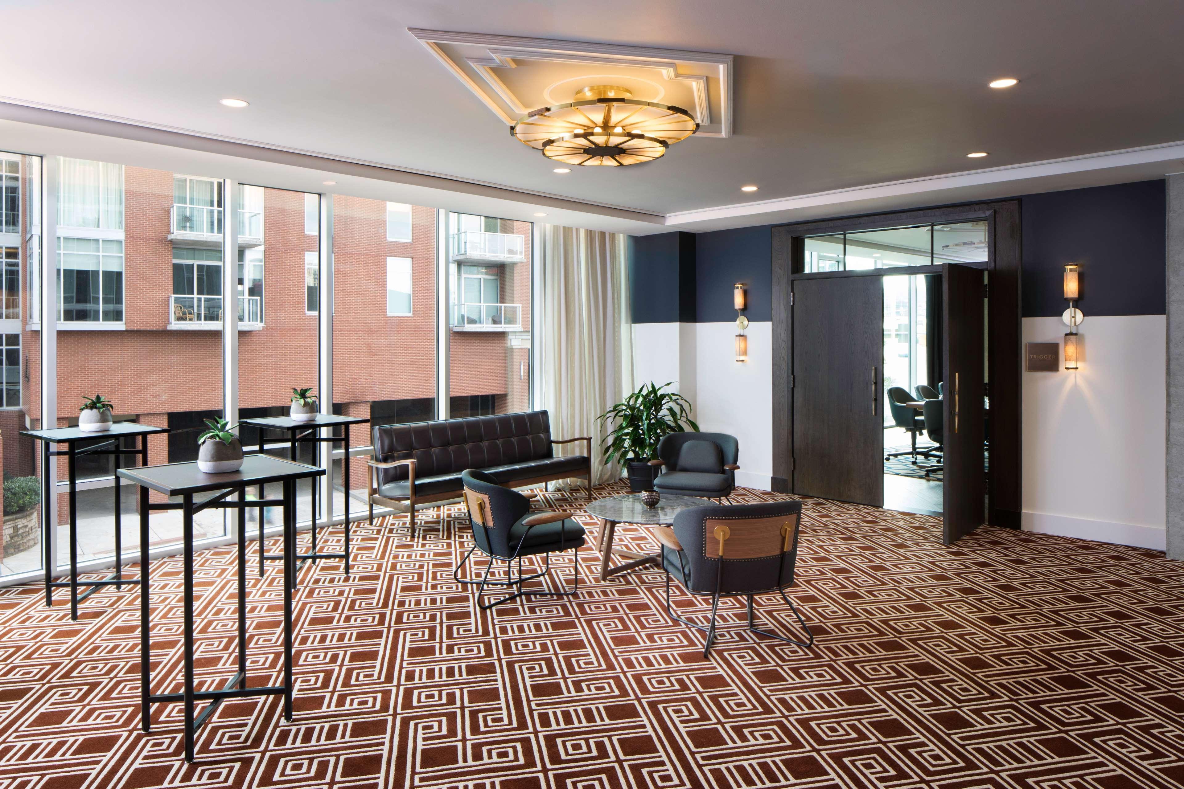 ทอมป์สัน แนชวิลล์ Hotel ภายนอก รูปภาพ